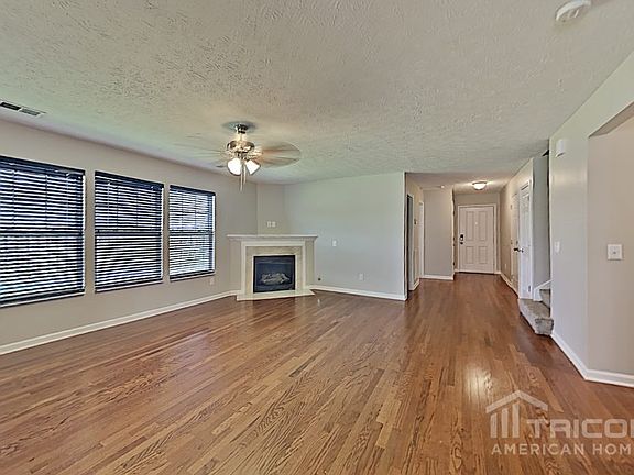 2nd image of 406 Sugarwood St