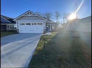 2755 Stonebridge Dr, Lebanon, IN