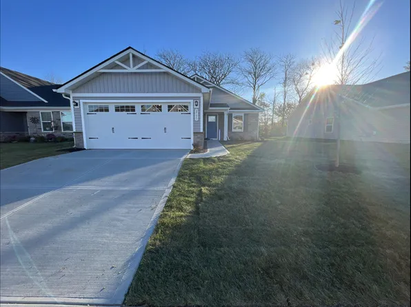 2755 Stonebridge Dr, Lebanon, IN 46052