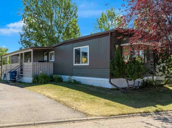 99 Arbour Lake Rd NW #110, Calgary, AB T3G 4E4