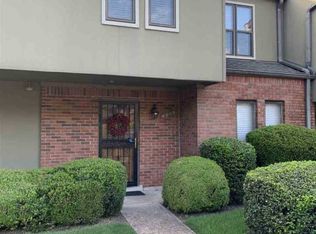 4015 Graham Oaks Ct #4, Memphis, TN 38122