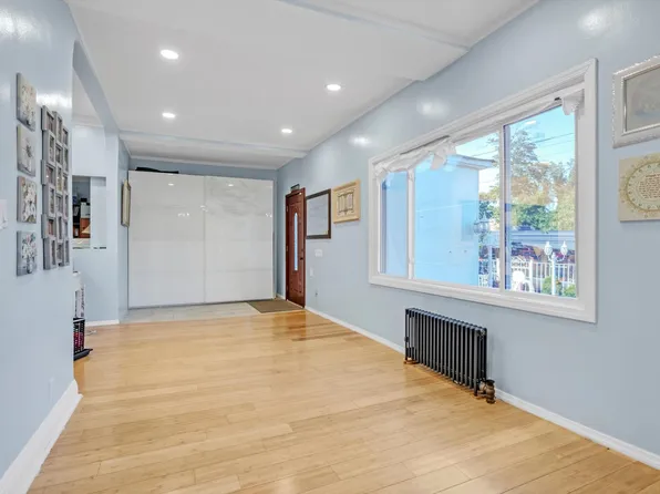 11-34 Bay 27th Street image 2 of 19