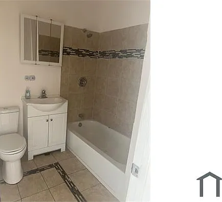 2 bed, $1,400 — Photo 4