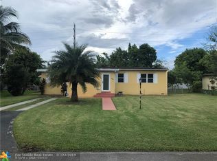 551 Raven Ave, Miami Springs, FL 33166