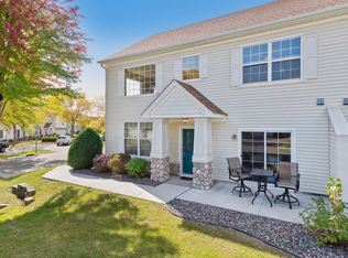 7700 Bluebonnet Blvd, Chanhassen, MN 55317