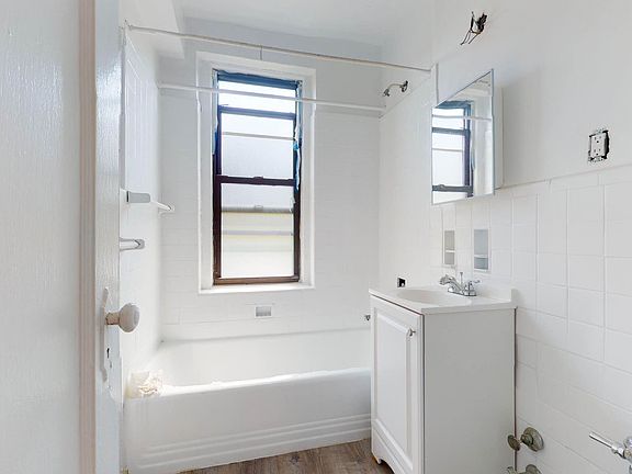 5th image of 42-54 Judge St #4C