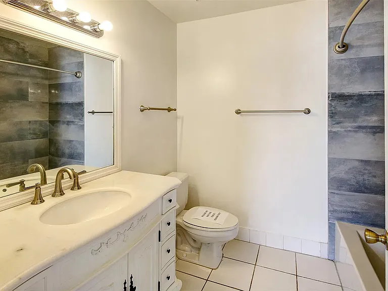 1186 NW 123rd Ct — Photo 13