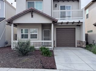 9 Lake House Ct, Sacramento, CA 95828