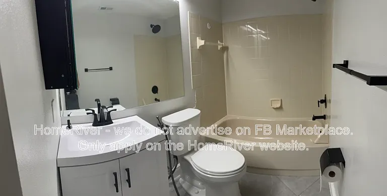 616 Beach Park Ln #V261 — Photo 6