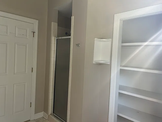2204 E Old Oxford Rd — Photo 18