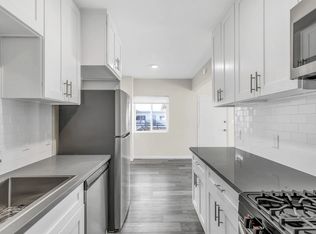 Courtyard Apartments at La Pat Place, Westminster, CA 92683