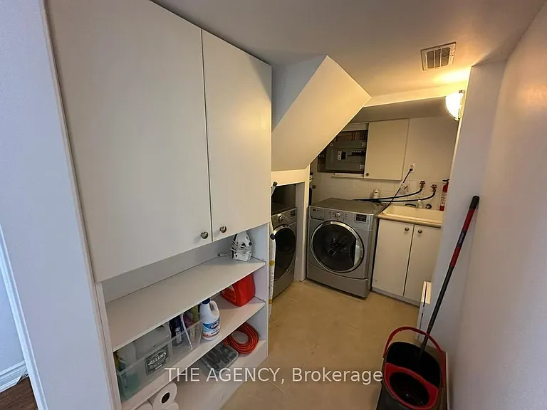 57 Highfield Rd — Photo 17