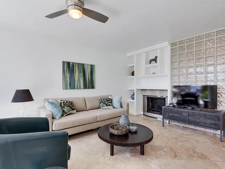 190 Del Mar Shores Ter #65 — Photo 8