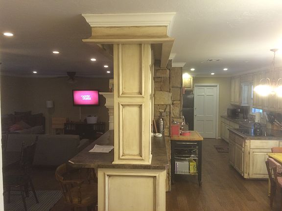 4th image of 4515 N Kelley Ave