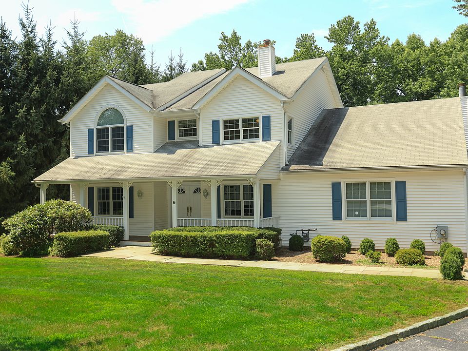 1st image of 6 Satinwood Ln