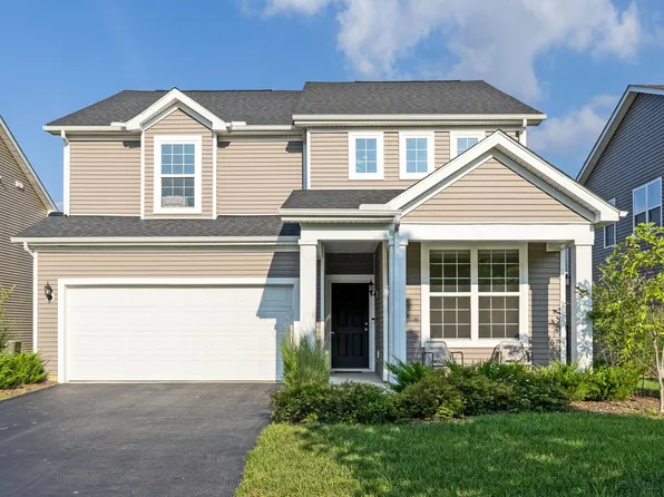 5717 Zinnia Rd, Westerville, OH 43081