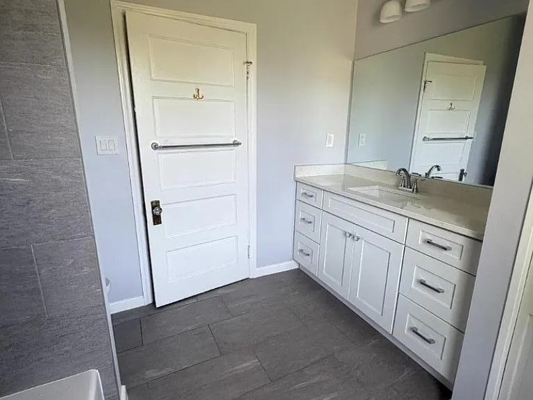 247 Belvidere Ave #1 — Photo 16