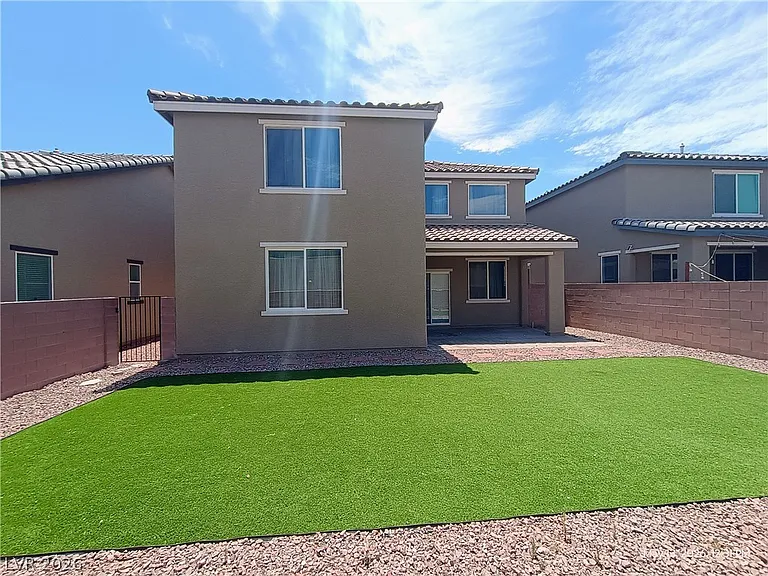 4224 Seclusion Bay Ave — Photo 15
