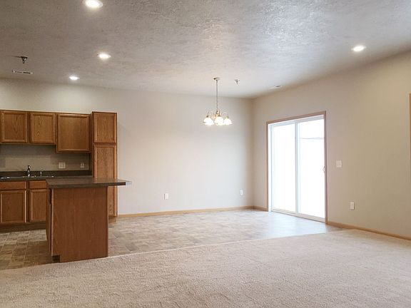 4th image of 2138-2154 Landmark Cir NW #2152