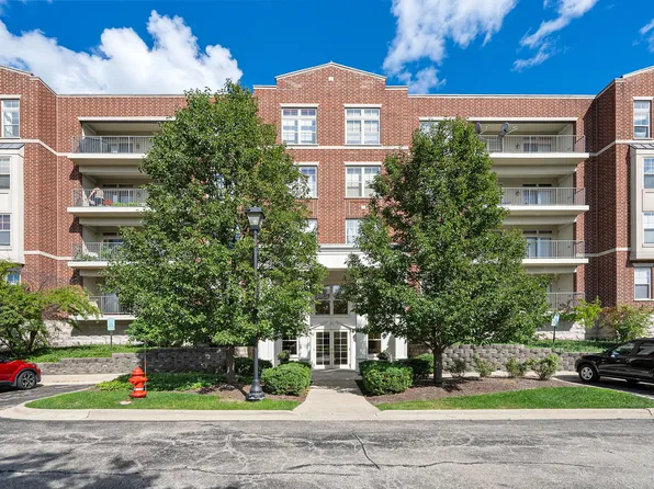 511 Prestwick Ln Unit 402, Wheeling, IL 60090