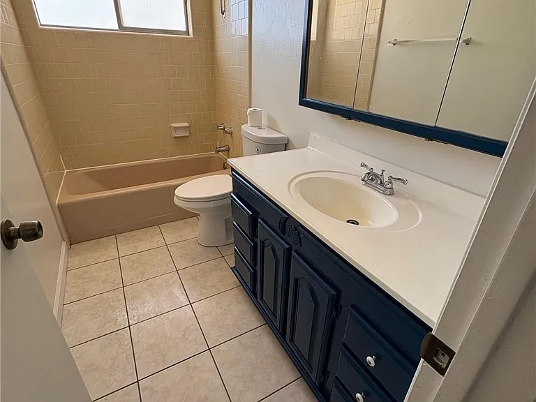 504 Heyer St — Photo 7