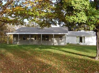 230 Landers Rd, Bourbon, MO 65441