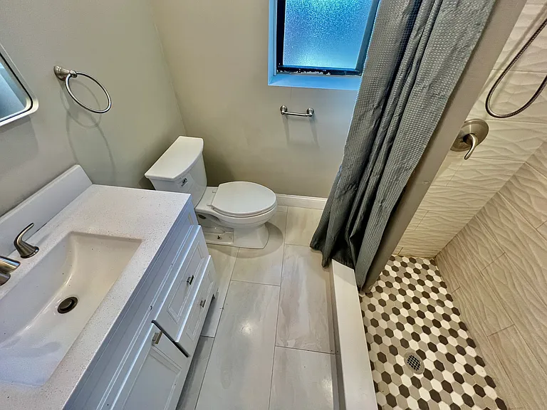 5 Ayr Rd #2 — Photo 11