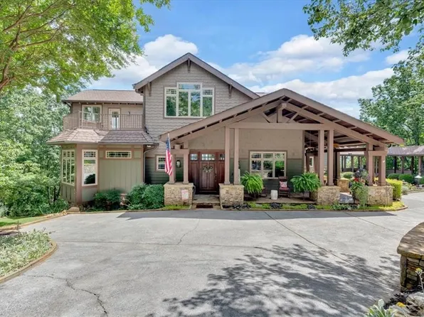 52 Waterside Dr SE, Cartersville, GA 30121
