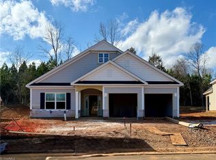 286 Morning Star Dr, Advance, NC 27006