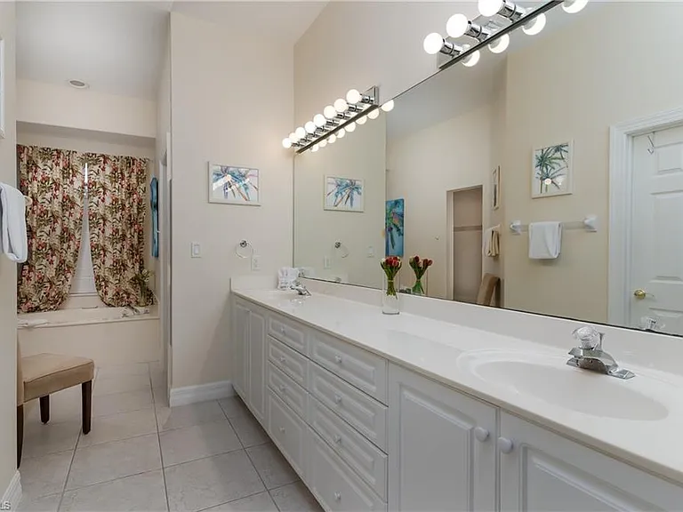28452 Del Lago Way — Photo 11
