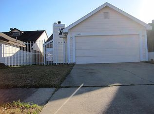 11809 Spring Grove Dr, Houston, TX 77099