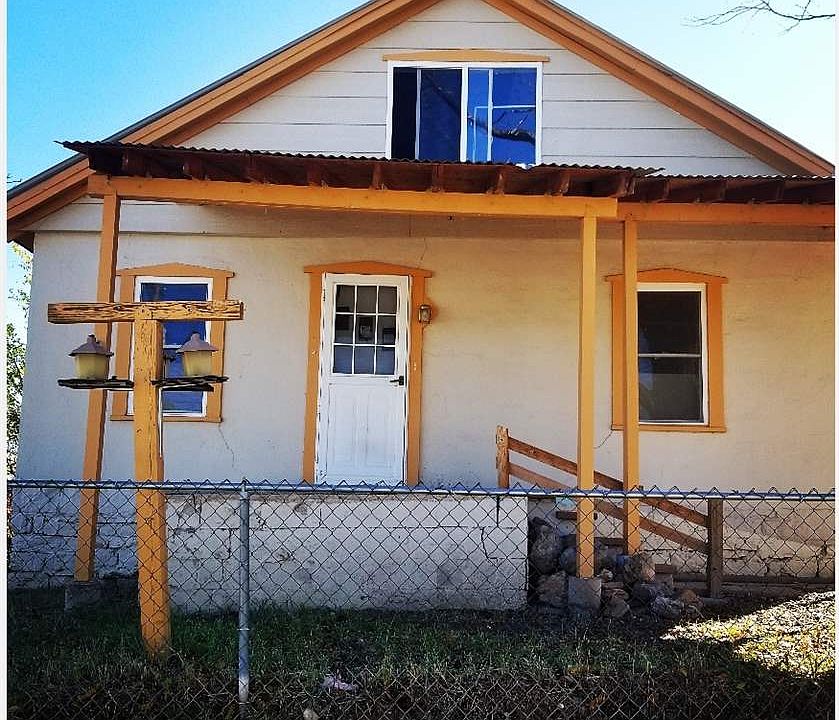 1st image of 319 Alamo St