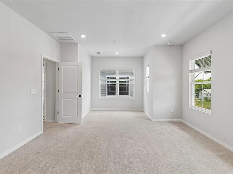 4357 Roush — Photo 24
