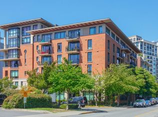 The City Place, Victoria, BC V8V 5B2