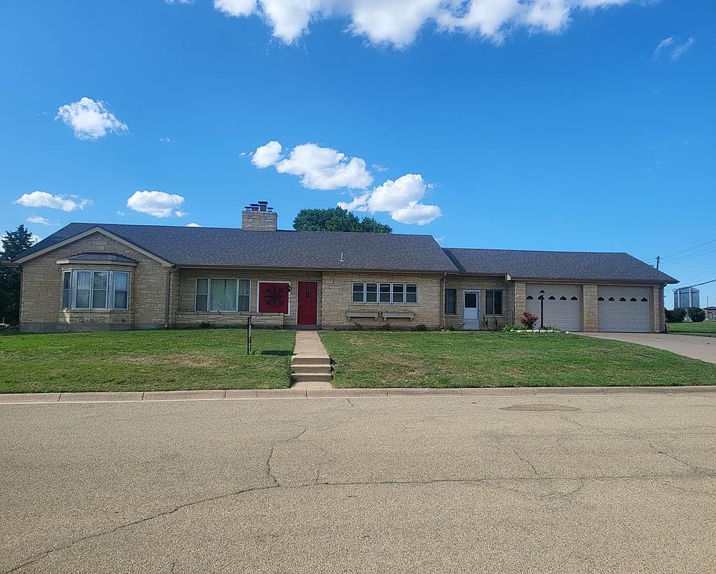 105 E William St, Solomon, KS 67480 MLS 205276 Zillow