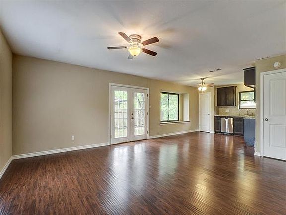 4th image of 1704 W Mesa Park Dr