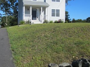 19 Fieldstone Way, Westerly, RI 02891