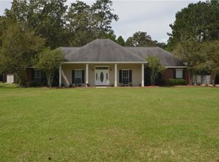 42131 Jefferson Dr, Hammond, LA 70403