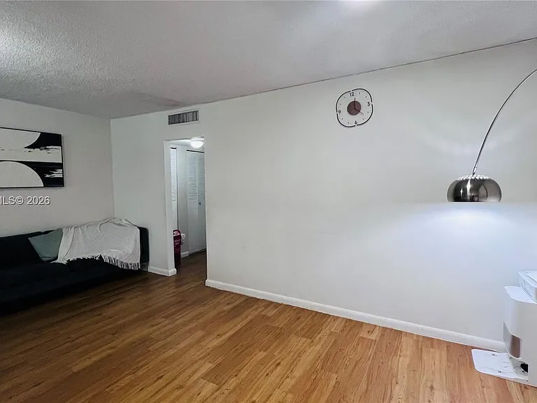 1100 NE 1st Ct #213 — Photo 8