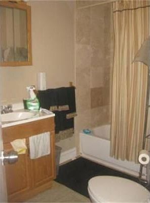 2nd image of 40 Fayston St #2