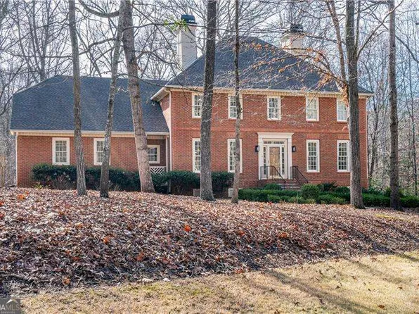 266 Mossy Way NW, Kennesaw, GA 30152