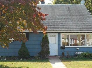 224 E Marshall St, West Hempstead, NY 11550