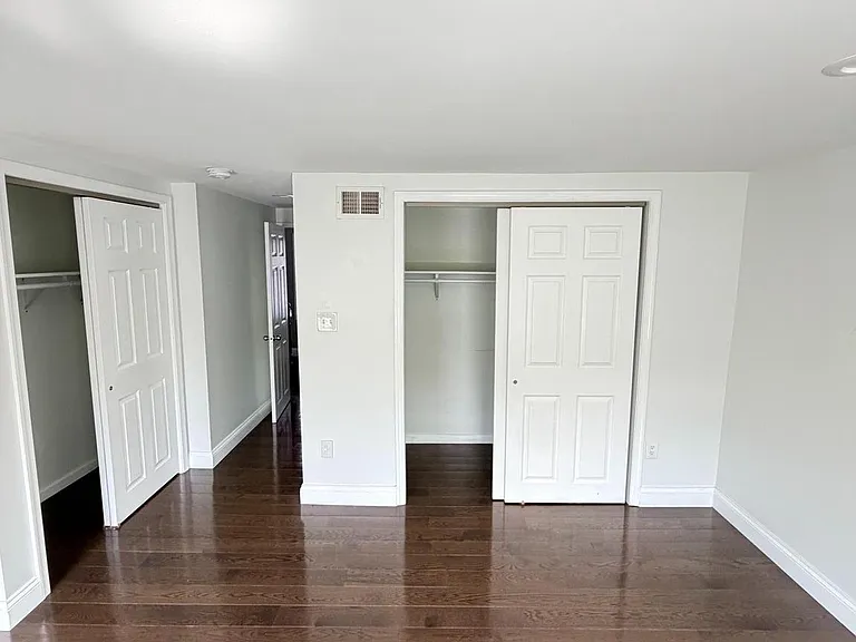 709 S Warnock St — Photo 14