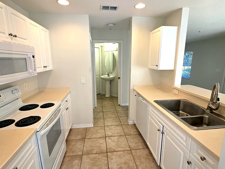 9400 Ivy Brook Run #109 — Photo 13