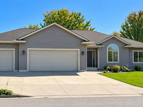 3003 Lake Chapeau Dr, Albert Lea, MN 56007