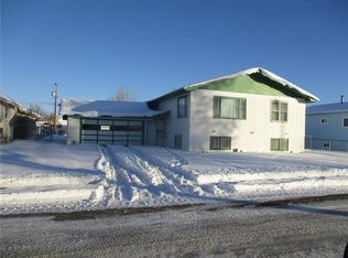 721 W 1st St, Hardin, MT 59034