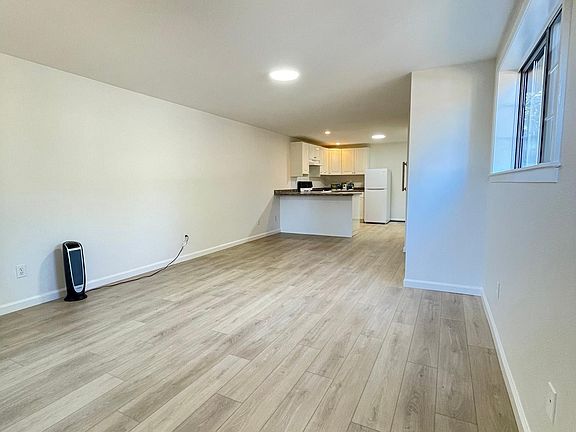 5th image of 95 Buena Vista Ave