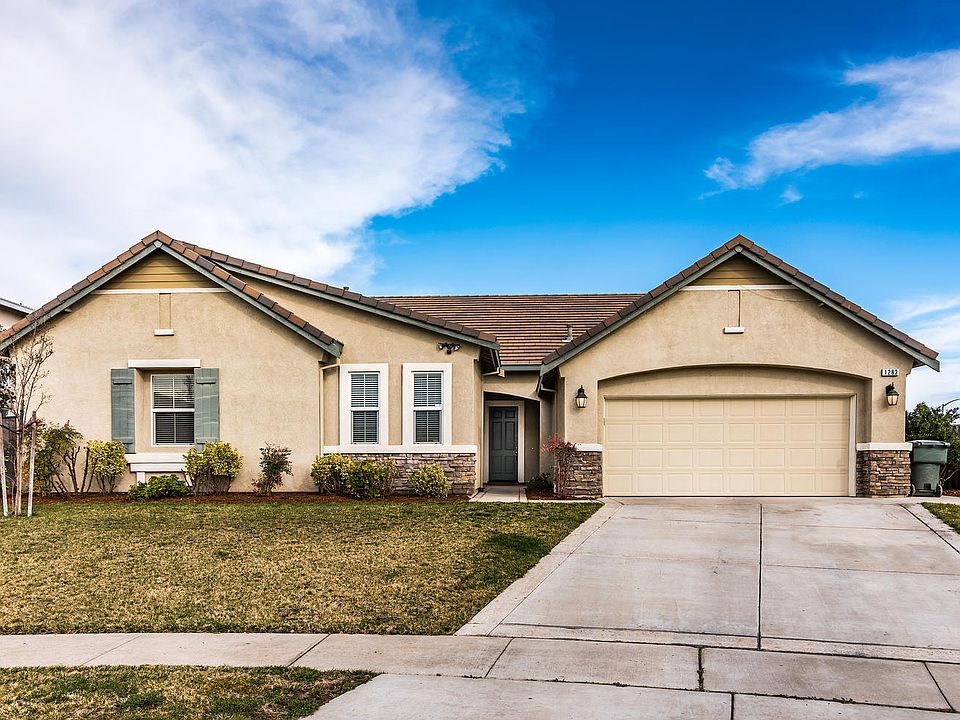1st image of 1283 Jewelflower St