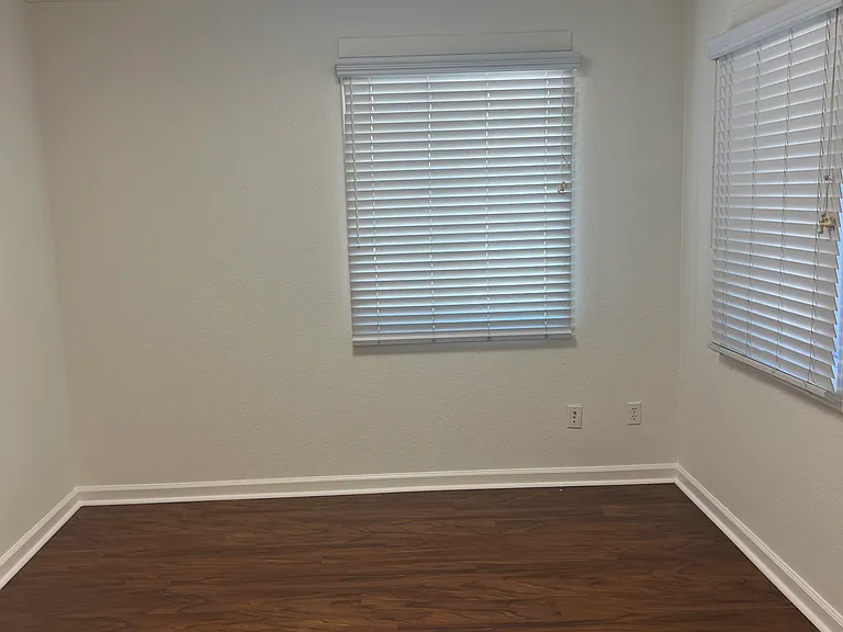 274 Stephens St — Photo 5