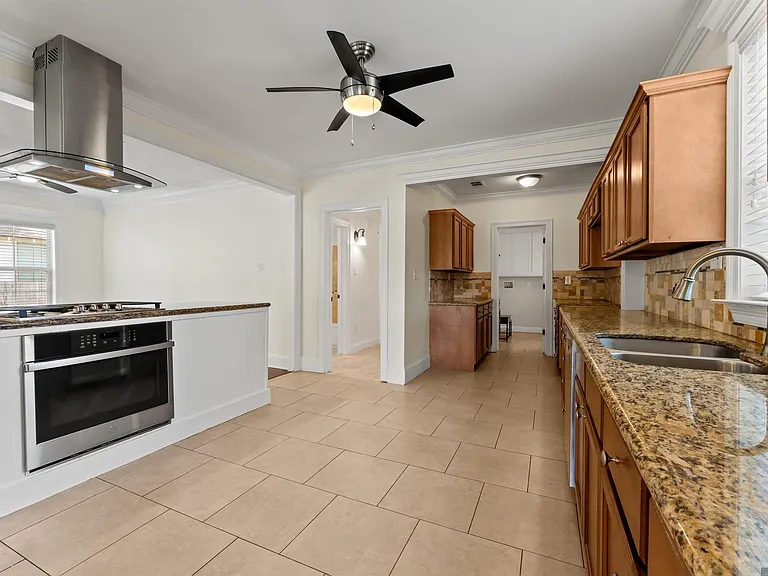 3919 Claycut Rd — Photo 14